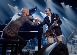 Benny-Golson-sax-i-Antonio-Farao-fortepian-podczas-koncertu-na-Warsaw-Summer-Jazz-Days-2019-Stodola-