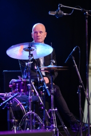 Perkusista-Jarle-Vespestad-podczas-koncertu-na-Warsaw-Summer-Jazz-Days-2016-SohoFactory-Warszawa-201