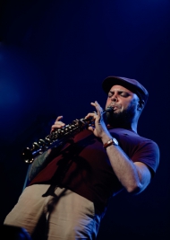 Tenderlonious-saksofon-sopranowy,-flet-podaczs-koncertu-EABS-na-Jazz-Jamboree-2019-Stodola-20191025