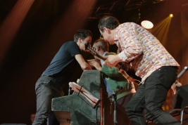 Jan-Mlynarski;-Mike-Marshall-i-Marcin-Masecki-podczas-wystepu-na-Jazz-Jamboree-2018-Stodola-20181026