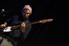 Shachar-Elnatan-podczas-koncertu-Dima-Gorelik-Trio-na-Jazz-Jamboree-2018-Bemowskie-Centrum-Kultury-2