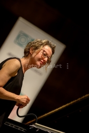 Pianistka-Myra-Melford-podczas-warszawskiego-koncertu-w-Studio-Polskiego-Radia-S1-w-Warszawie-201510