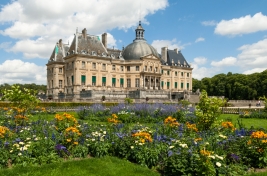 Zamek-Vaux-le-Vicomte-w-Maincy-Francja