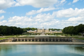 Zamek-Vaux-le-Vicomte-w-Maincy-Francja