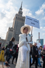 Warszawska-Manifa-Przeciw-Przemocy-Wladzy-Warszawa-20170305