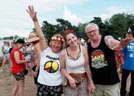 Family-at-25th-PolandRock-festival-Kostrzyn-20190801