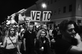 The-demonstration-3-x-Veto-against-changes-in-the-law-of-courts-in-Poland-Warsaw-20170720