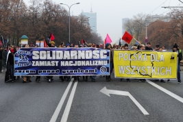 Antyfaszystowska-demonstracja-w-Warszawie-20151107
