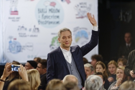 Robert-Biedron-podczas-burzy-mozgow-w-Warszawie-20181129