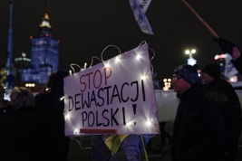 Manifestacja-13-grudnia---raz-wystarczy-Rocznica-wprowadzenia-stanu-wojennego-w-PRL-Warszawa-2018121