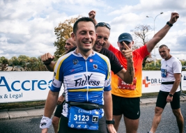 Uczestnicy-41-PZU-Maratonu-Warszawskiego-po-zakonczonym-biegu-20190929